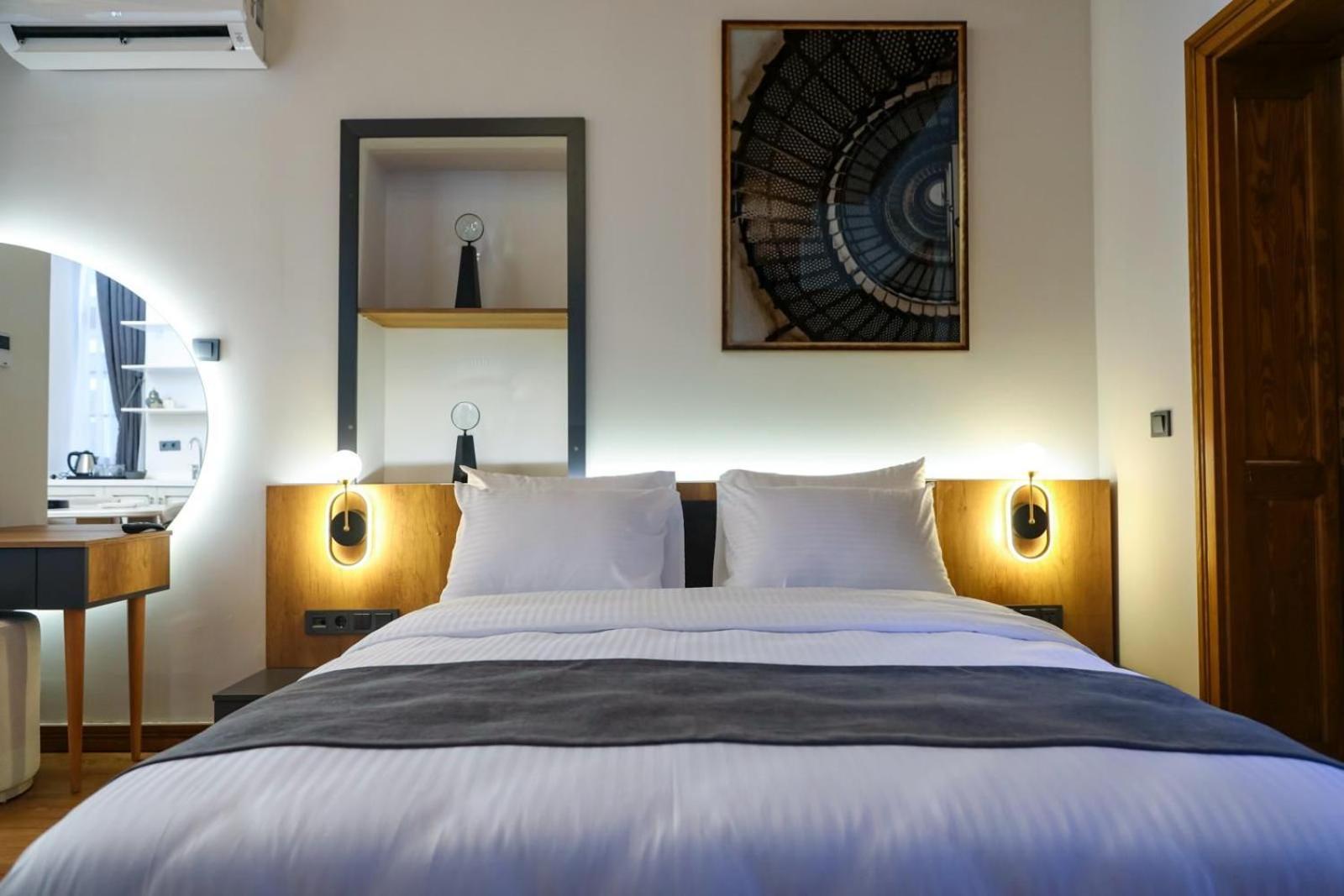 Elmira Pera Hotel & Spa - Special Class Istanbul Bagian luar foto