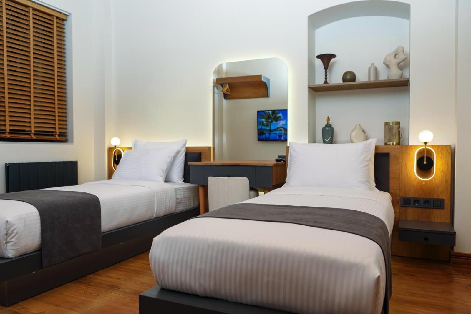 Elmira Pera Hotel & Spa - Special Class Istanbul Bagian luar foto
