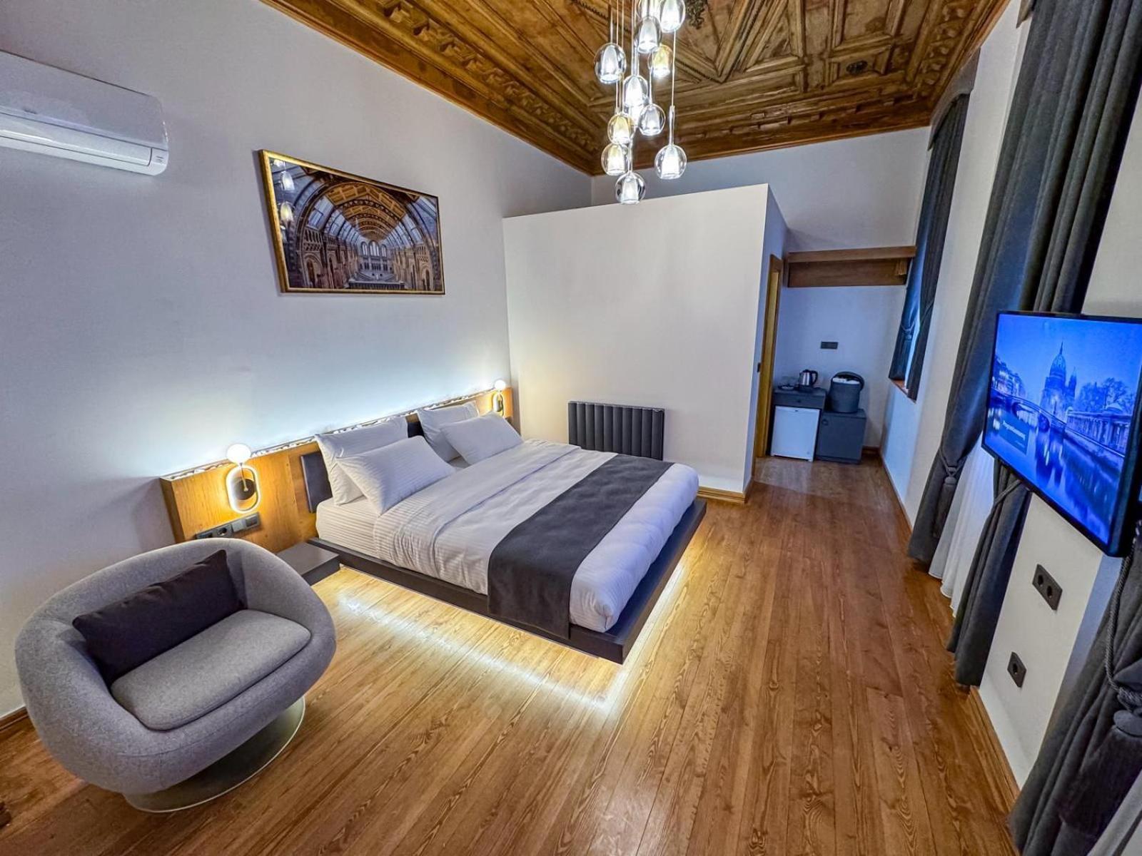 Elmira Pera Hotel & Spa - Special Class Istanbul Bagian luar foto