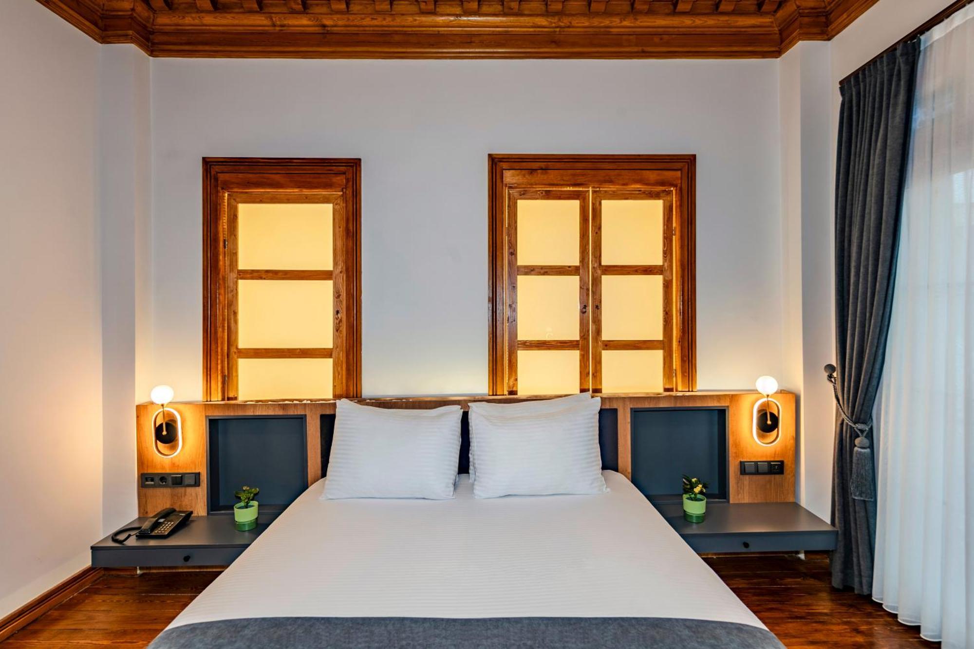 Elmira Pera Hotel & Spa - Special Class Istanbul Bagian luar foto