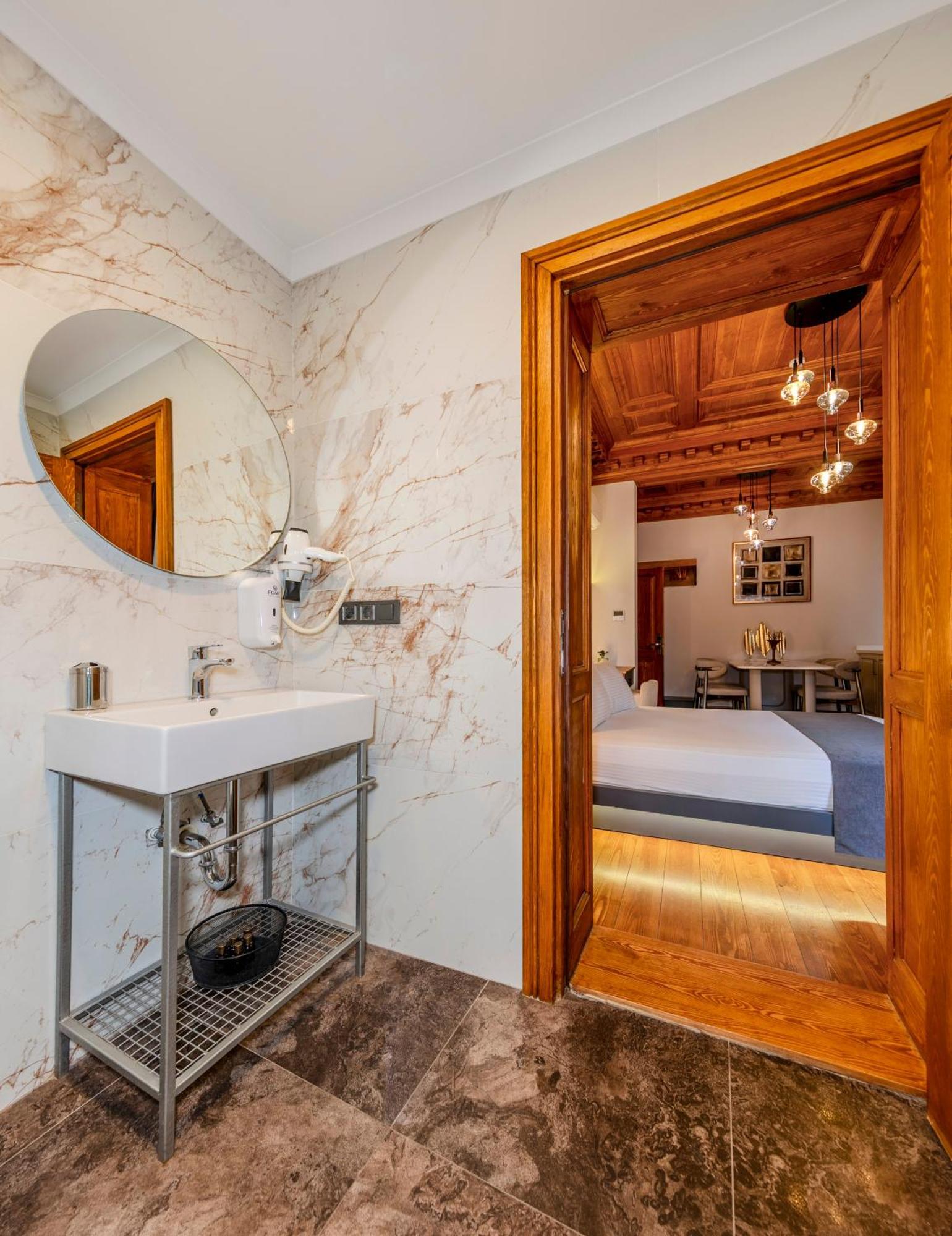 Elmira Pera Hotel & Spa - Special Class Istanbul Bagian luar foto